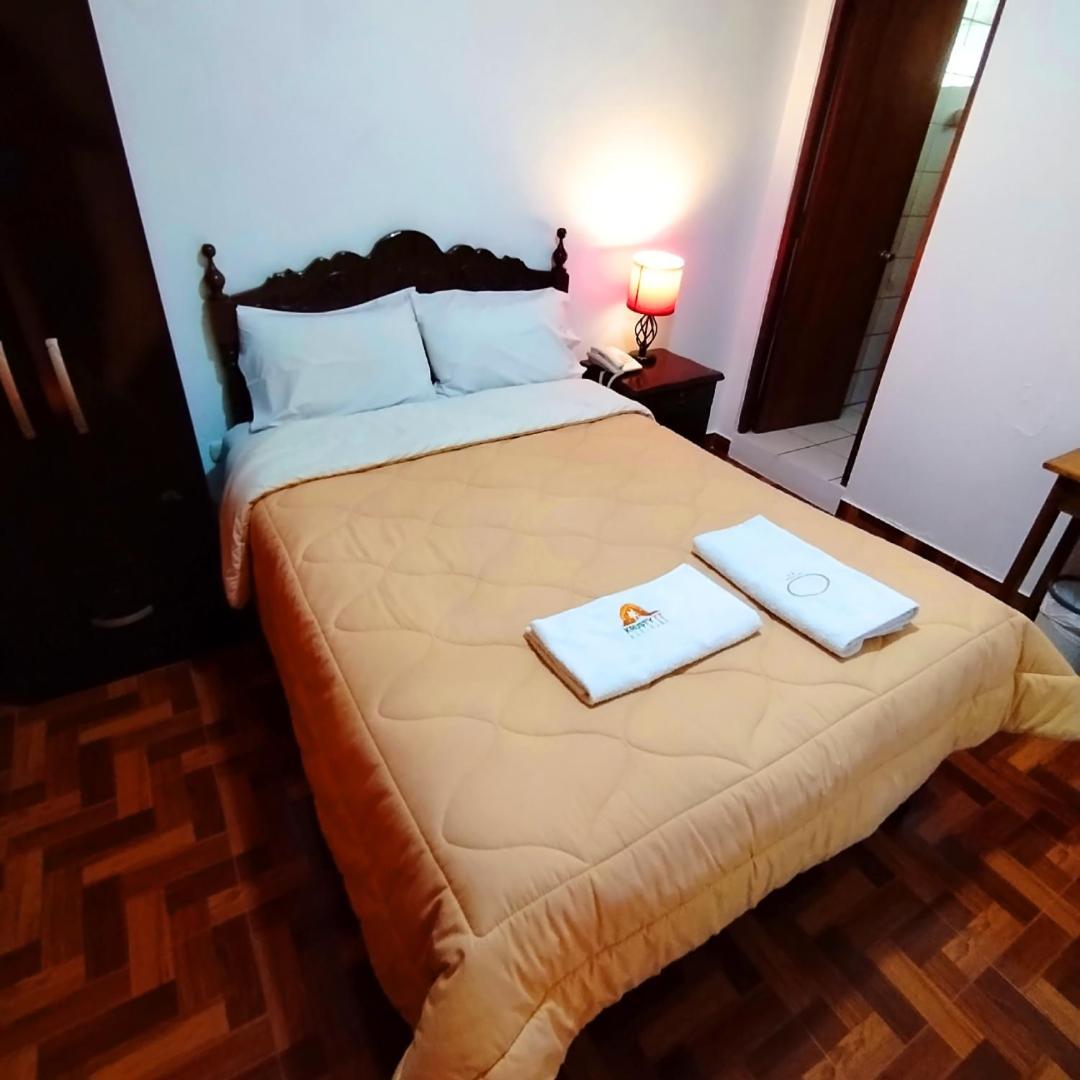 Andean Hostel Уарас Екстер'єр фото